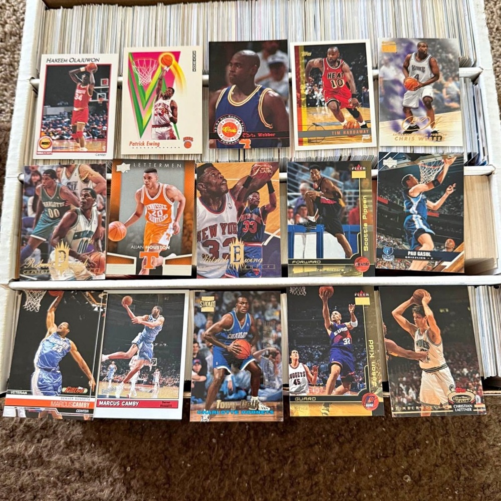 Assorted Sports Trading Cards Collection - Picture 2 of 13
